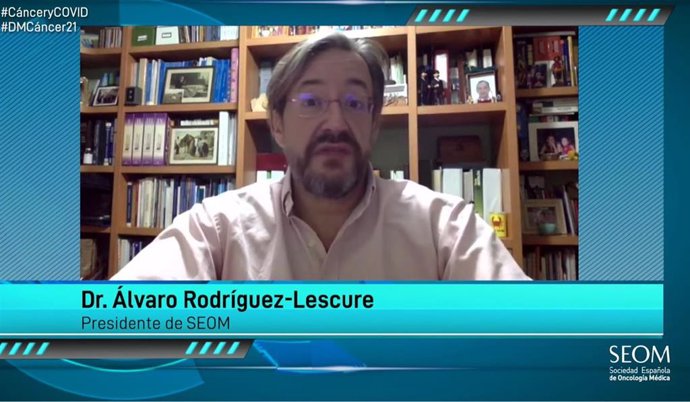 El presidente de SEOM,  el doctor Álvaro Rodríguez-Lescure