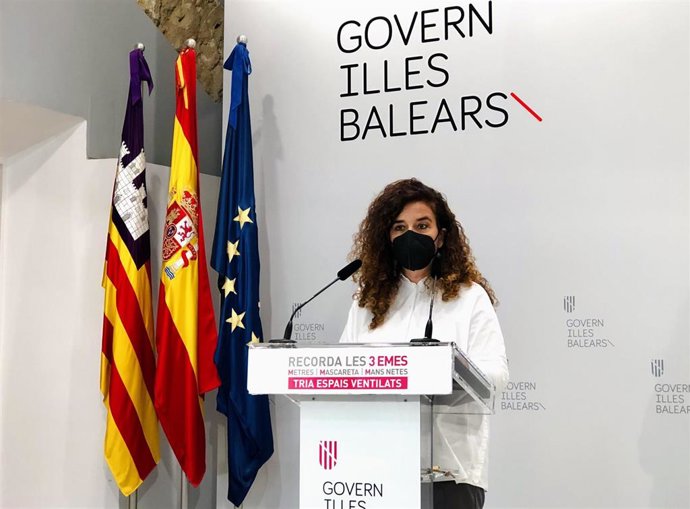 La portavoz del Govern, Pilar Costa, durante la rueda de prensa posterior al Consell de Govern.