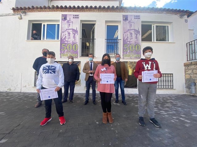 Entrega de los premios del I Concurso de Fotografía 'Conoce tu entorno'.