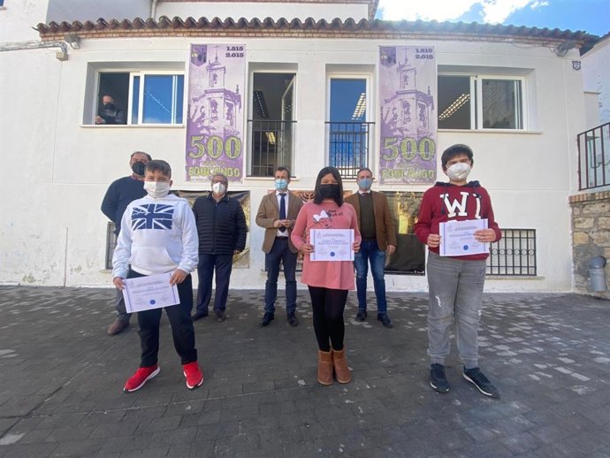 Entrega de los premios del I Concurso de Fotografía 'Conoce tu entorno'.