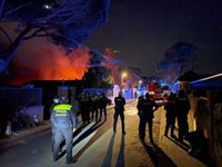 El origen del incendio de anoche en Pozuelo fue accidental y se debió a la explosión de varias bombonas