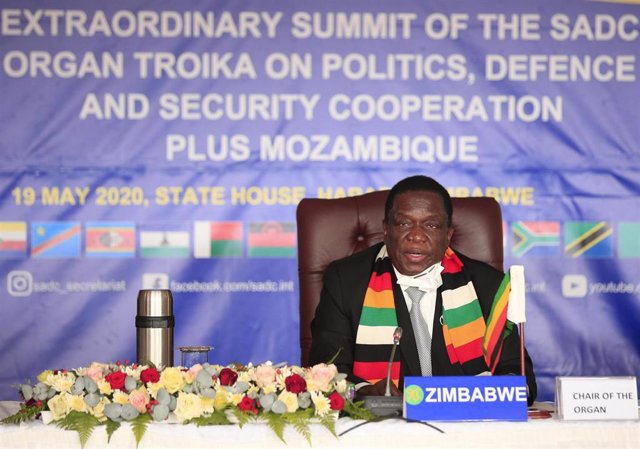 El presidente de Zimbabue, Emmerson Mnangagwa