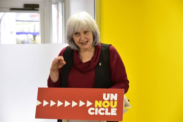 La candidata de la CUP a las elecciones, Dolors Sabater, interviene en un Encuentro Digital de Europa Press, en Barcelona, Catalunya, (España), a 29 de enero de 2021.