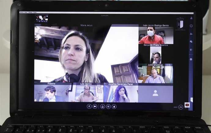 Imagen de la reunión de la Comisión de Participación y Garantías Ciudadanas de las Cortes de C-LM