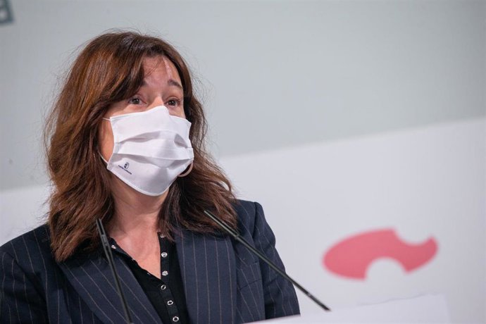 La portavoz del Gobierno de Castilla-La Mancha, Blanca Fernández, en rueda de prensa