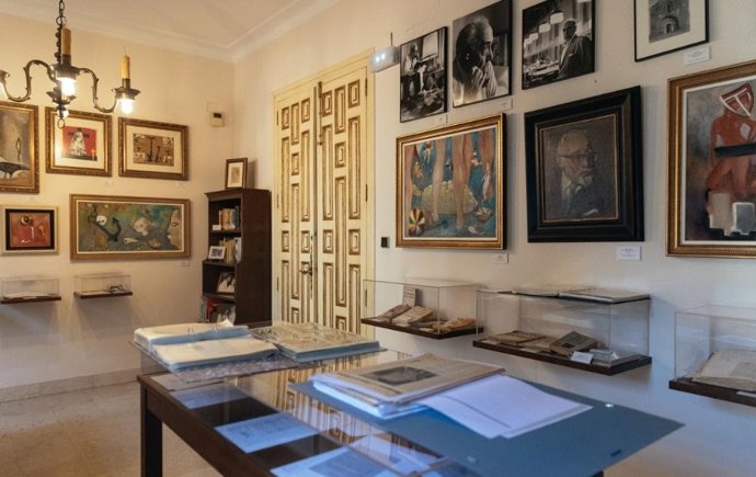 El Espacio Sender del IEA expone numerosos objetos del escritor