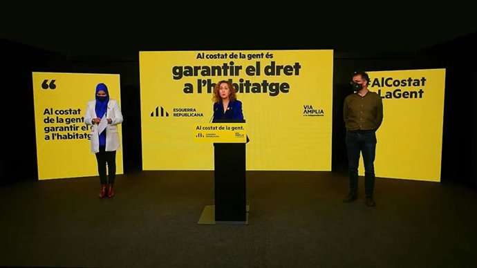Najat Driouech, la consellera Ester Capella y José Rodríguez en un acto telemático de ERC sobre el derecho a la vivienda.
