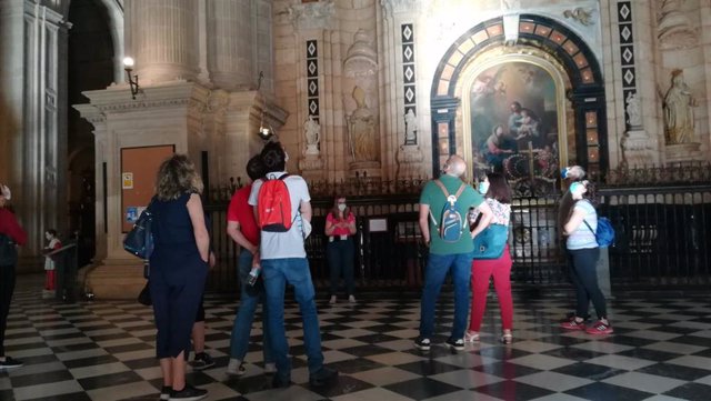 Turistas en la Catedral de Jaén