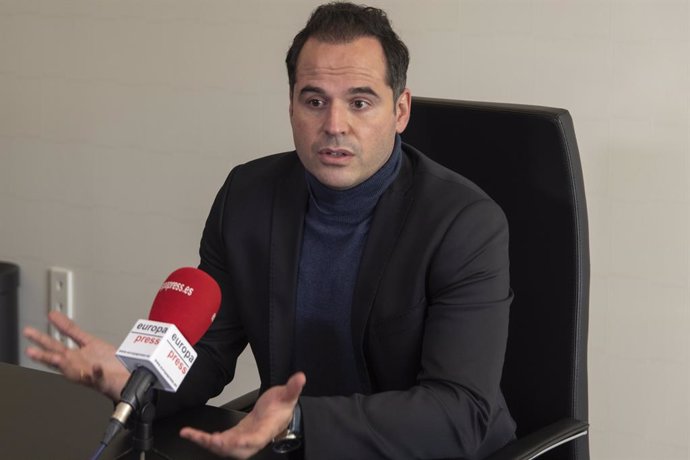 El vicepresident de la Comunitat de Madrid, Ignacio Aguado (Cs), en una entrevista d'Europa Press