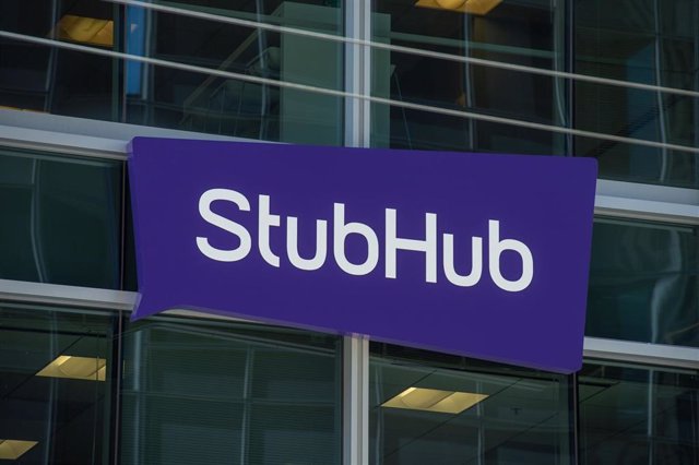 FILED - 02 May 2019, US, San Francisco: Stubhub logo and lettering at the headquarters of the Ebay subsidiary. eBay has agreed to sell the online ticketing platform Stubhub to Viagogo for 4.05 billion dollars in cash, according to a press release from t