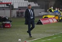 José Gomes: "Ha sido un recorrido bonito, pero estamos fuera y no estoy contento"