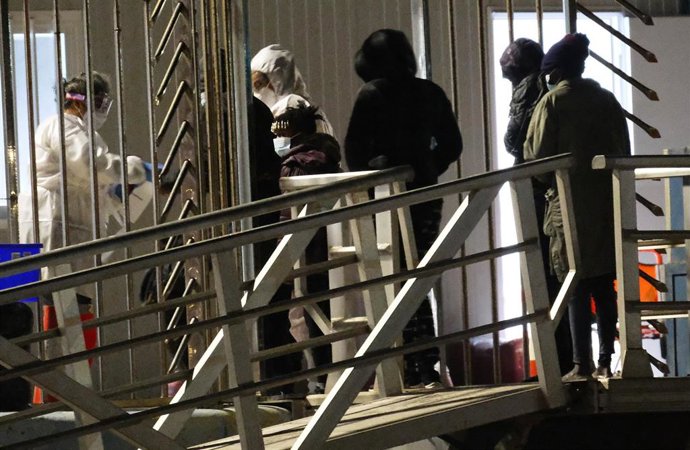 Interceptada una patera con 63 personas a bordo que intentaba llegar a Fuerteventura