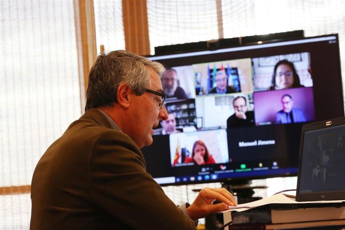 Francisco Salado, presidente de la Diputación de Málaga, en la inauguración de un encuentro sobre despoblación