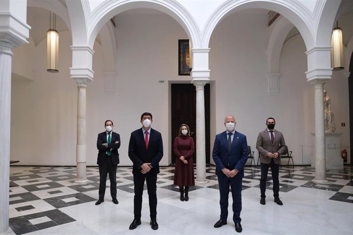 Justicia y Educación renuevan el convenio para garantizar la escolarización de los menores infractores