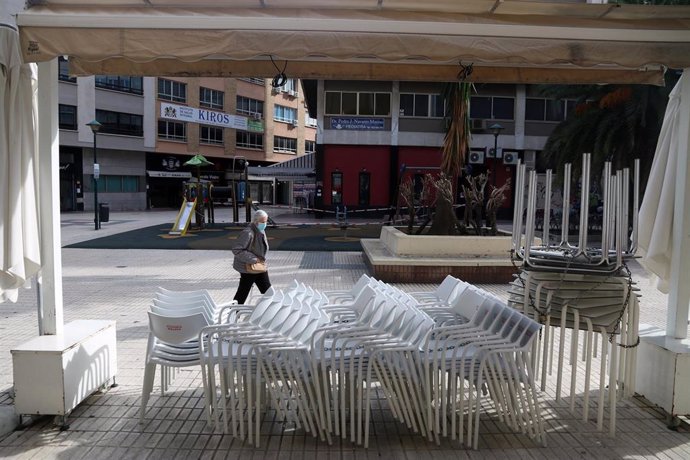 Cese de toda actividad no esencial en Málaga capital  debido al incremento de la incidencia acumulada del COVID-19 en la ciudad