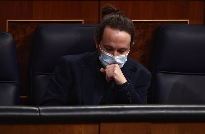 El vicepresidente del Gobierno y ministro de Derechos Sociales y Agenda 2030, Pablo Iglesias, durante la primera sesión de control al Gobierno de 2021 celebrada en el Congreso de los Diputados, en Madrid, (España), a 3 de febrero de 2021. Esta primera s