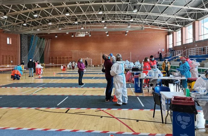 Polideportivo de El Espinar donde se a realizado un cribado masivo a los vecinos.