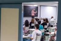 Catalunya contabiliza 1.946 grupos escolares confinados y once centros cerrados por coronavirus