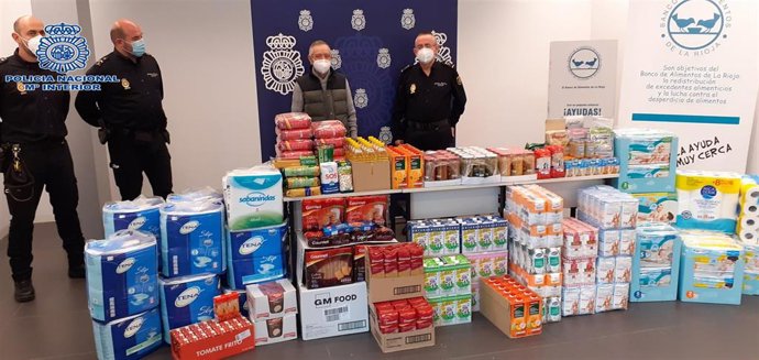 La Jefatura Superior de Policía de la Rioja hace entrega al Banco de Alimentos de más de 400 kilos
