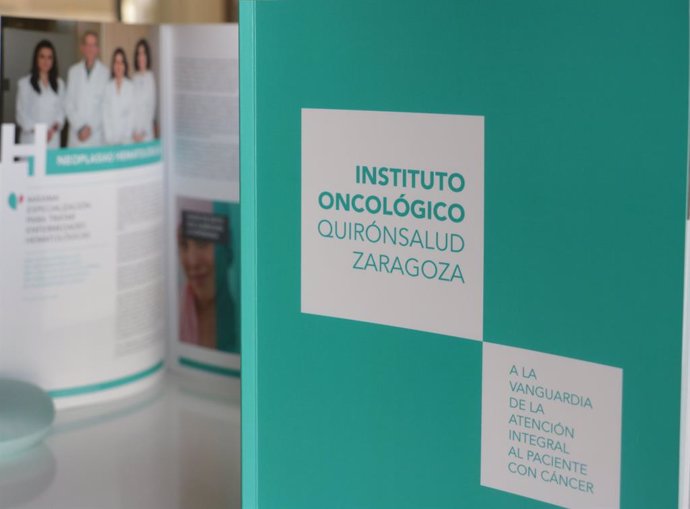 Quirónsalud publica el primer libro prestigio del Instituto Oncológico.