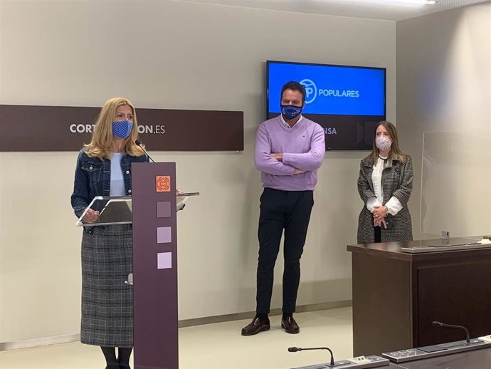 La diputada del PP en las Cortes de Aragón, Mar Vaquero.