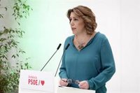 Susana Díaz critica que Moreno hable de "acostumbrarnos a bajadas y subidas": "No tiene ni idea de la situación"