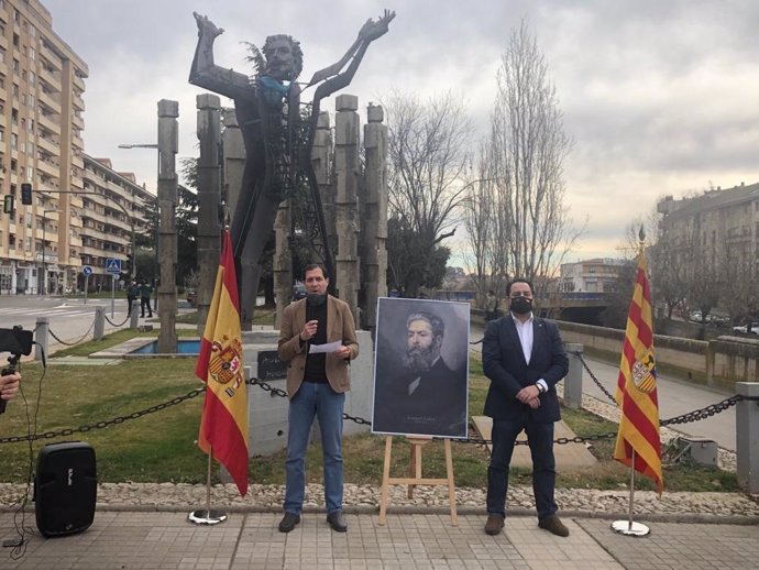 Homenaje a Joaquín Costa en Monzón.