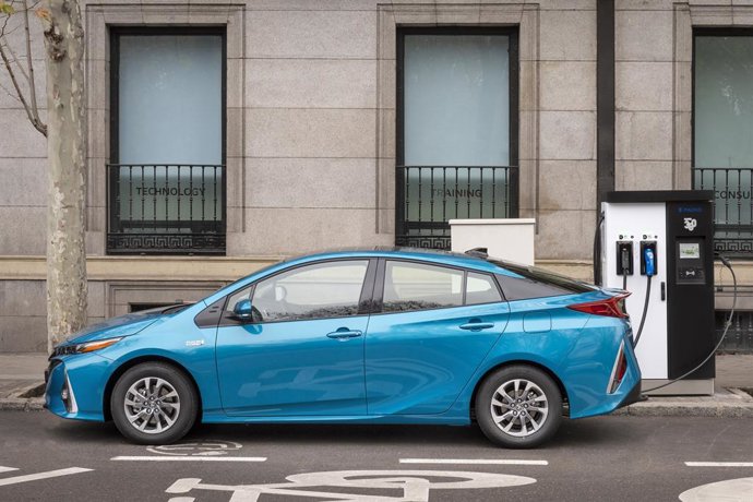 Prius híbrido enchufable.
