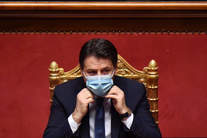 19 January 2021, Italy, Rome: Italian Prime Minister Giuseppe Conte attends the Senate session of a vote of confidence following a breakdown of government alliances after the Italia Viva party of former prime minister Matteo Renzi decided to withdraw fr