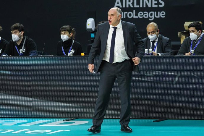 Pablo Laso dirigiendo al Real Madrid