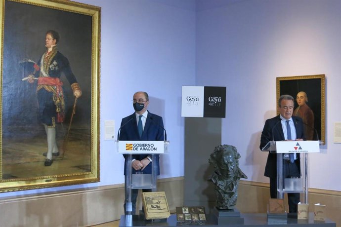 El presidente de Aragón, Javier Lambán, y su homólogo en la Diputación de Zaragoza, Juan Antonio Sánchez Quero, presentan la programación del 275 aniversario del nacimiento de Francisco de Goya.