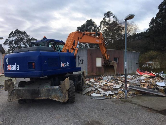 Np Y Fotos Derribo Poblado De La Junquera En Muros De Nalón