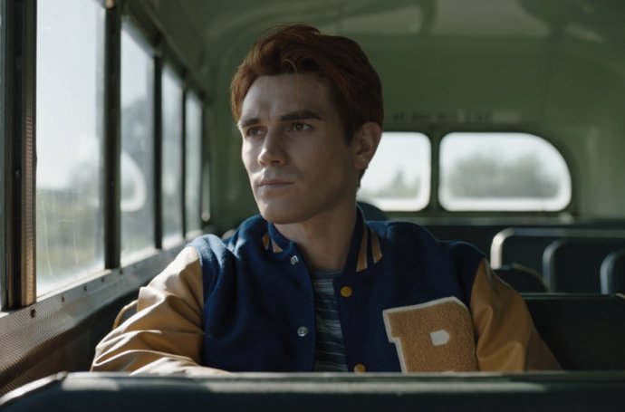 Riverdale: Archie regresa de la guerra en el tráiler del 5x04