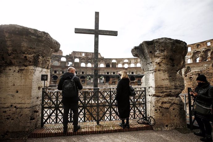 01 February 2021, Italy, Rome: Visitors walk in the Colosseum, which reopened to the public today 1 February 2021 after a closure of almost three months, as Italy relaxed its coronavirus (Covid-19) restrictions. Photo: Cecilia Fabiano/LaPresse via ZUMA 