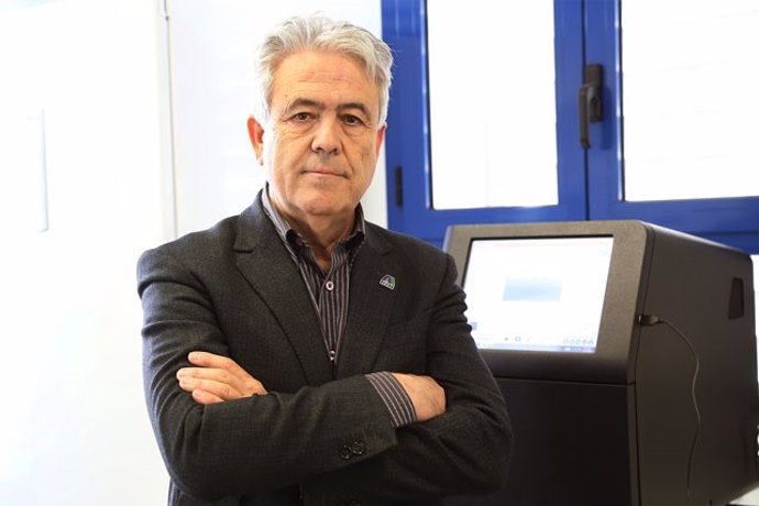 Emilio Alba catedrático de Oncología de la UMA, director CIMES y unidad hospital