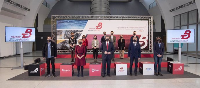 Presentación del campeonato europeo de triatlón 2022 en Bilbao