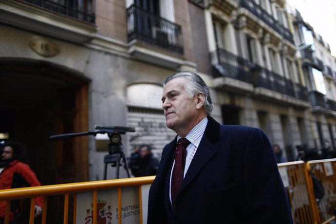 Bárcenas seguirá en la prisión de Soto del Real y su mujer Rosalía Iglesias en la de mujeres de Alcalá-Meco