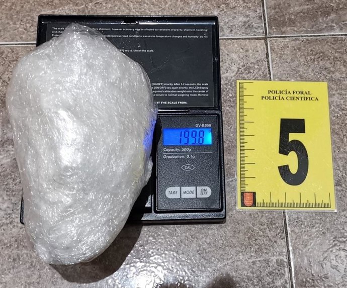 Cocaína en roca incautada en el registro de la vivienda de Pamplona