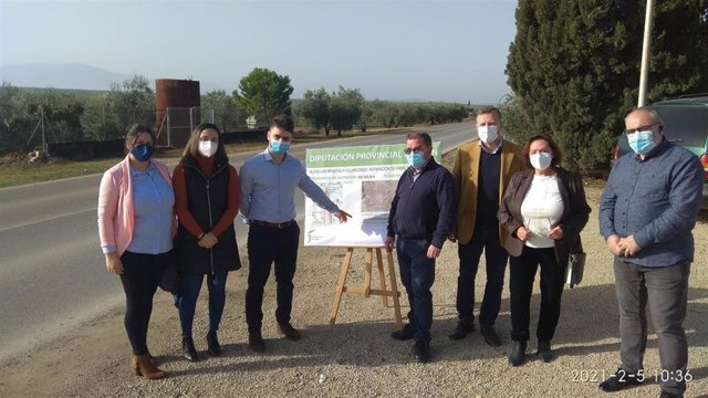 Presentación del proyecyo de adecuación de la carretera entre Las Infantas y Villargordo.
