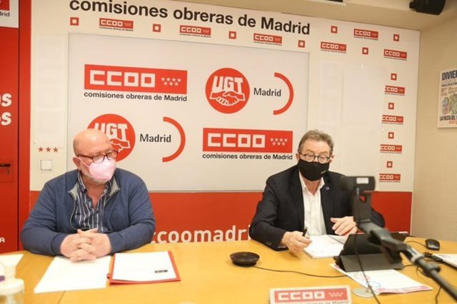 El secretario general de CC.OO. Madrid, Jaime Cedrún, y su homólogo en UGT Madrid, Luis Miguel López Reillo.