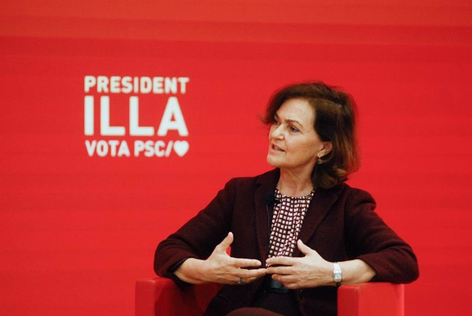 La vicepresidenta primera del Govern central, Carmen Calvo, durant un acte telemtic sobre feminisme amb el candidat del PSC a la presidncia de la Generalitat, Salvador Illa.