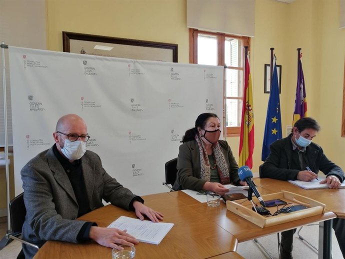 La consellera de Agricultura, Mae de la Concha.