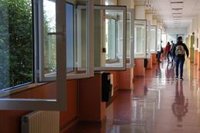 Estudiantes de la UGR piden reembolso parcial de matrícula si las clases 'online' se prolongan hasta final de curso