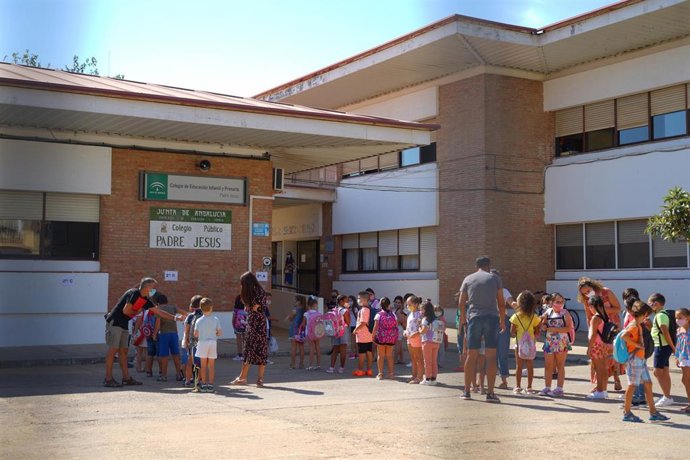 Vuelta al colegio en Ayamonte.