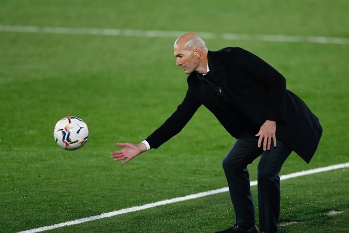 Zinedine Zidane, head coach of Real Madrid, in action during the spanish league, La Liga Santander, football match played between Real Madrid and Deportivo Alaves at Alfredo Di Stefano stadium on november 28, 2020, in Valdebebas, Madrid, Spain