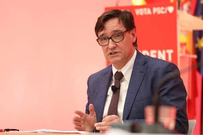 El candidato del PSC a las elecciones catalanas, Salvador Illa, durante un acto telemático de campaña.