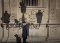 Espadas ve un "error" flexibilizar las medidas Covid hasta que "no bajen las cifras, por lo menos, a la mitad"