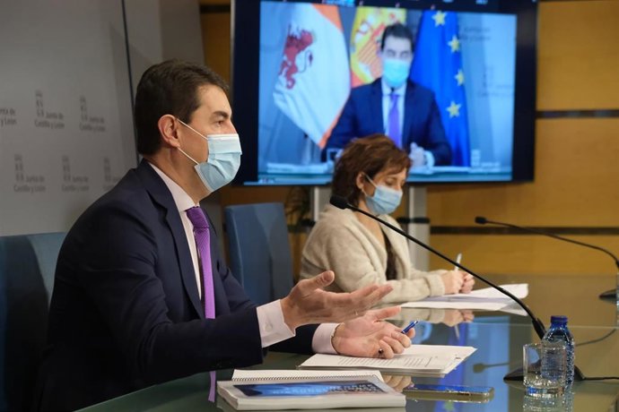 El consejero de la Presidencia presenta el I Plan de Igualdad de la Administración