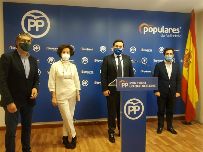 Parlamentarios nacionales del PP por Valladolid acusan a Bárcenas de tratar de dañar la imagen del partido.
