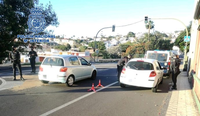 Control de la Policía Nacional en Vuelta de los Pájaros